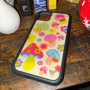 Wildflower iphone 11 pro case